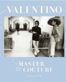 Valentino Master of Couture