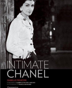 Intimate Chanel