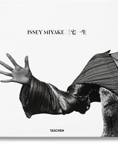 ISSEY MIYAKE